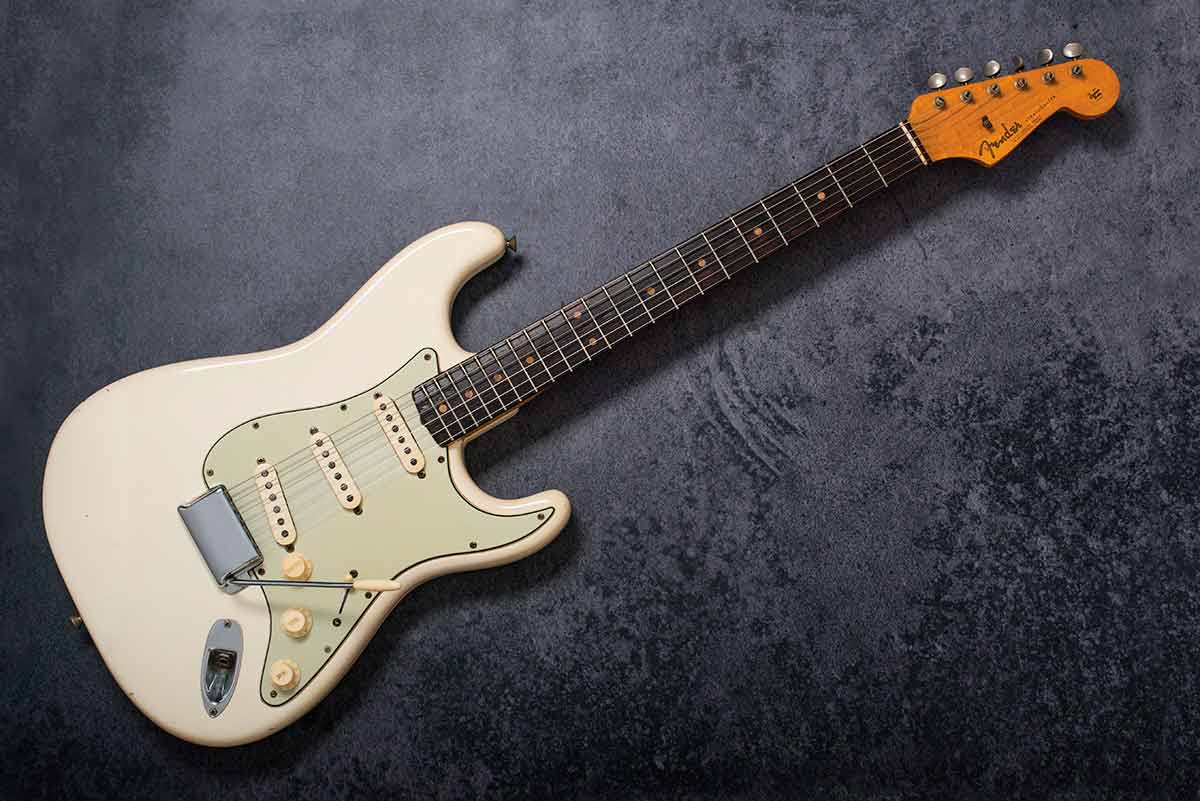 cómo saber si es una Fender Stratocaster original